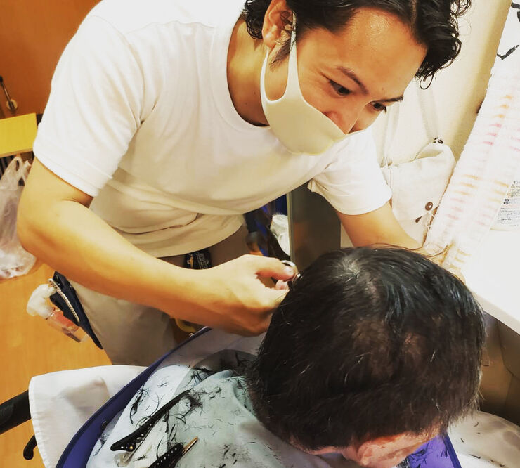 F2D13ECB-EA2C-419F-BE03-E520A7ECD0DA