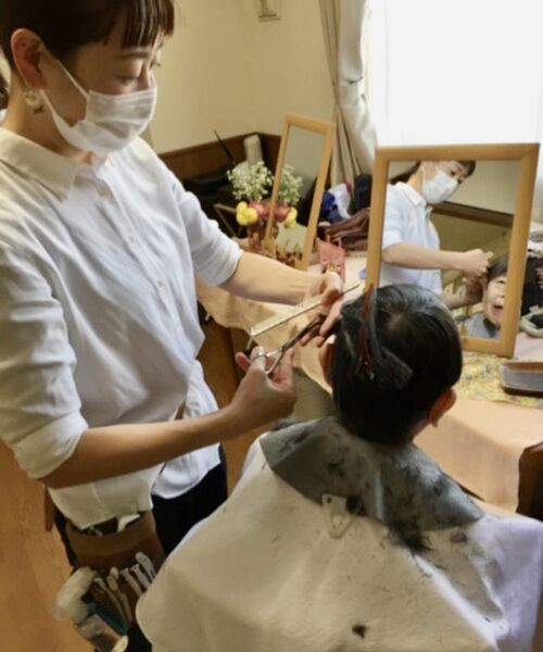 FB5E8386-E1CF-41C4-9B64-CD5C53625FCA